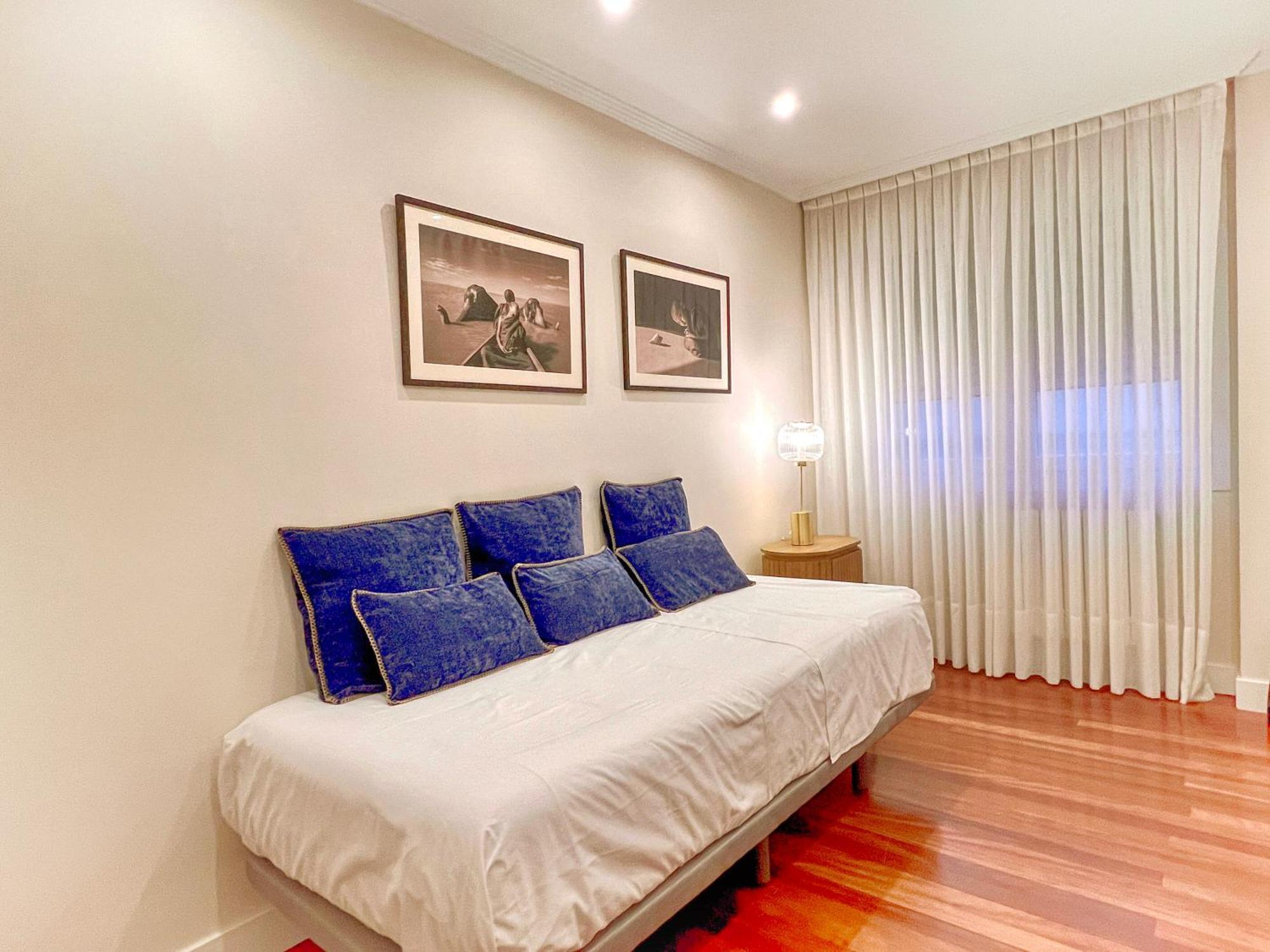 River Deluxe Con Garaje Gratis บิลเบา ภายนอก รูปภาพ
